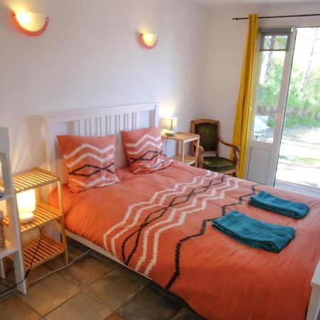 Gite Lechappee Bleue Dromoise - La Chambre Aouste-sur-Sye Exteriör bild